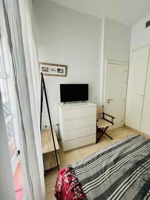 Apartamento Privado En Alameda De Hercules Siviglia Esterno foto